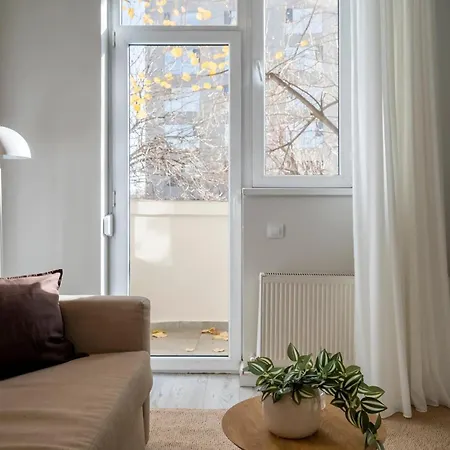 Apartamento Modern 2br - Balcony Views On Blvd Corneliu Coposu